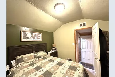 217 Rightmire Way, Weirton, WV 26062 - Photo 9