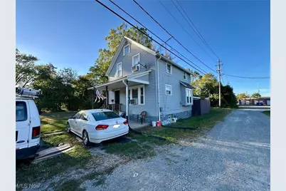112 W 25th Street, Lorain, OH 44052 - Photo 3