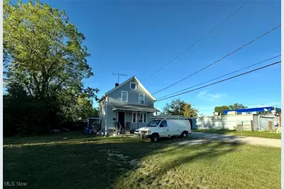 112 W 25th Street, Lorain, OH 44052 - Photo 1