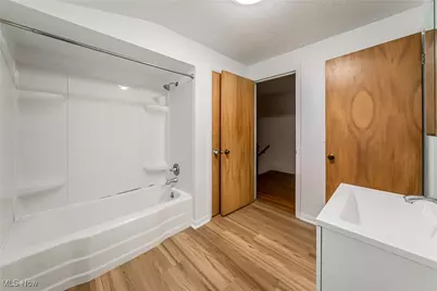 3153 Eastwick Drive, Cleveland Heights, OH 44118 - Photo 19