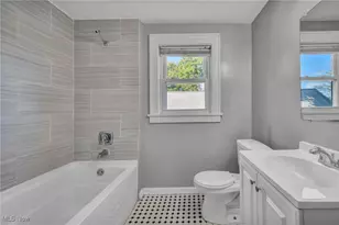 140 5th St NE, North Canton, OH 44720 - Photo 17