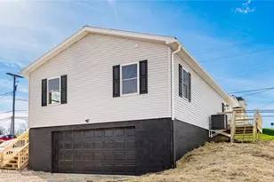 260 Zanesville, Roseville, OH 43777 - Photo 3