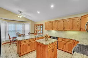 233 Marion Ave, Akron, OH 44312 - Photo 11