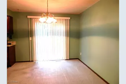 37818 Lake Shore Boulevard, Eastlake, OH 44095 - Photo 9