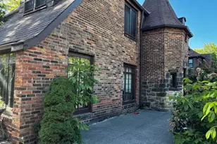 3356 Daleford Rd, Huber Heights, OH 44120 - Photo 3