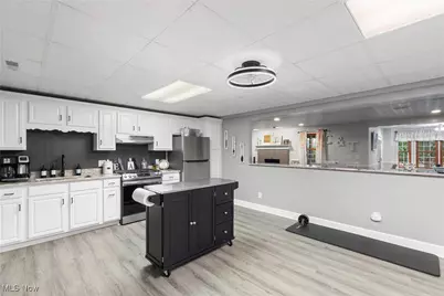 1573 Lancaster SE, Canton, OH 44709 - Photo 41