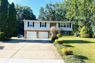 111 Magua Dr, Akron, OH 44319 - Photo 1