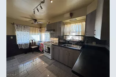 7108 Brookside Drive, Loveland, OH 44144 - Photo 15