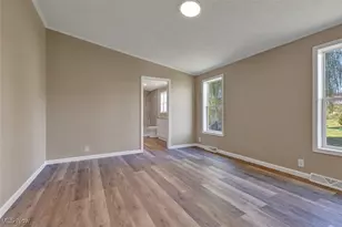 8929 Falcon Dr, Streetsboro, OH 44241 - Photo 13