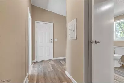 8929 Falcon Drive, Streetsboro, OH 44241 - Photo 9