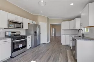 8929 Falcon Dr, Streetsboro, OH 44241 - Photo 7