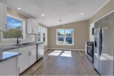 8929 Falcon Drive, Streetsboro, OH 44241 - Photo 5