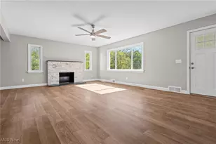 1043 Krumroy Rd, Akron, OH 44306 - Photo 13