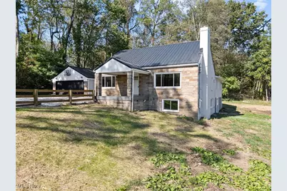 1043 Krumroy Road, Akron, OH 44306 - Photo 3