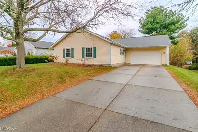 321 Parkway Boulevard, Madison, OH 44057 - Photo 1