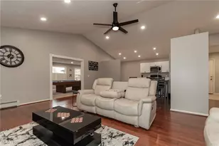 321 Parkway Blvd, Madison, OH 44057 - Photo 13