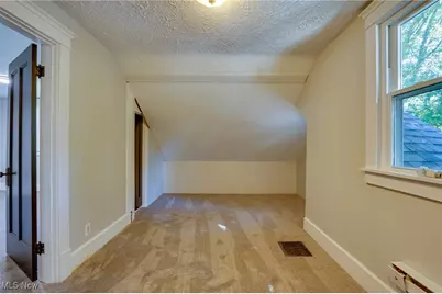 303-1/2 Ingleside Avenue, Marietta, OH 45750 - Photo 35