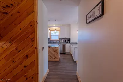 5919 Lake Road W, Ashtabula, OH 44004 - Photo 13