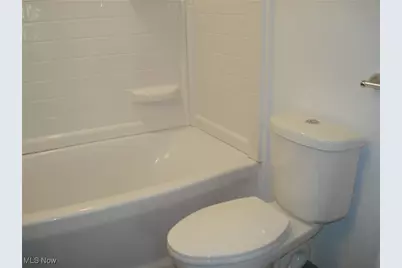 1270 E 362nd Street, Eastlake, OH 44095 - Photo 11