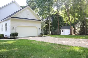 1837 Haines Rd, Madison, OH 44057 - Photo 3