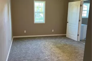 315 S Wallace St, Uhrichsville, OH 44683 - Photo 5