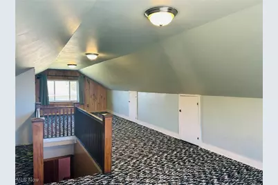 141 Cleveland Road, Weirton, WV 26062 - Photo 15