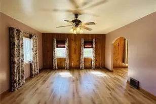 141 Cleveland Rd, Weirton, WV 26062 - Photo 3