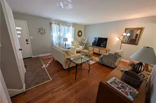 1494 Hilton Dr, Akron, OH 44313 - Photo 5