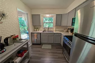 1494 Hilton Dr, Akron, OH 44313 - Photo 9