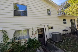 1494 Hilton Dr, Akron, OH 44313 - Photo 47