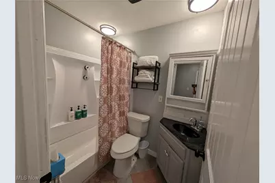 1494 Hilton Drive, Akron, OH 44313 - Photo 25