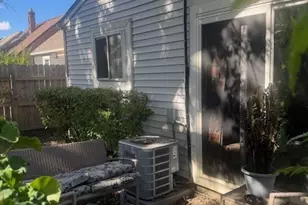 13501 Astor Ave, Loveland, OH 44135 - Photo 3