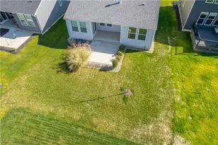 8896 Firethorne Dr, Columbia Station, OH 44028 - Photo 47