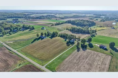 4585 Kemary Avenue SW, Navarre, OH 44662 - Photo 5