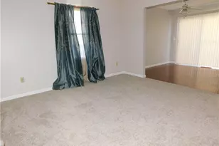 1246 W Maple St, North Canton, OH 44720 - Photo 5