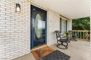 1821 Wallace Ave NE, Canton, OH 44705 - Photo 3