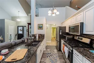 5277 Spruce Pointe Ln, Brunswick, OH 44212 - Photo 15