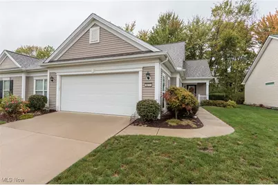 5277 Spruce Pointe Lane, Brunswick, OH 44212 - Photo 3