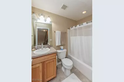 5277 Spruce Pointe Lane, Brunswick, OH 44212 - Photo 19