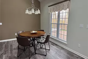 5277 Spruce Pointe Ln, Brunswick, OH 44212 - Photo 25