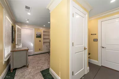 12110 Detroit Avenue, Oakwood, OH 44107 - Photo 7