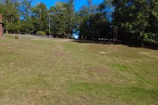 W Ray Dr, Zanesville, OH 43701 - Photo 1