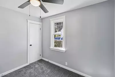 317 E 44th Street, Lorain, OH 44052 - Photo 15