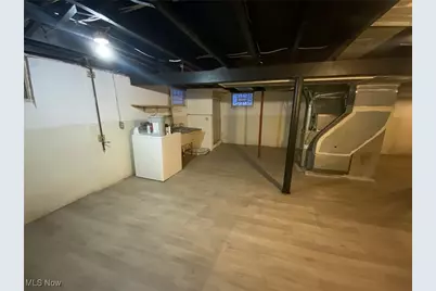 317 E 44th Street, Lorain, OH 44052 - Photo 21