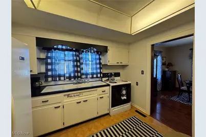 112 Parshall Avenue, St Clairsville, OH 43950 - Photo 9