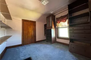 112 Parshall Ave, St Clairsville, OH 43950 - Photo 17