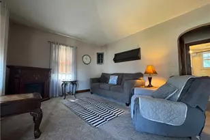 112 Parshall Ave, St Clairsville, OH 43950 - Photo 3