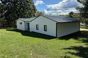 1952 Dunn Rd, East Liverpool, OH 43920 - Photo 7