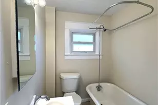 773 Montana Ave, Akron, OH 44314 - Photo 15