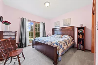 2011 E Swan Lake Circle, Kent, OH 44240 - Photo 27